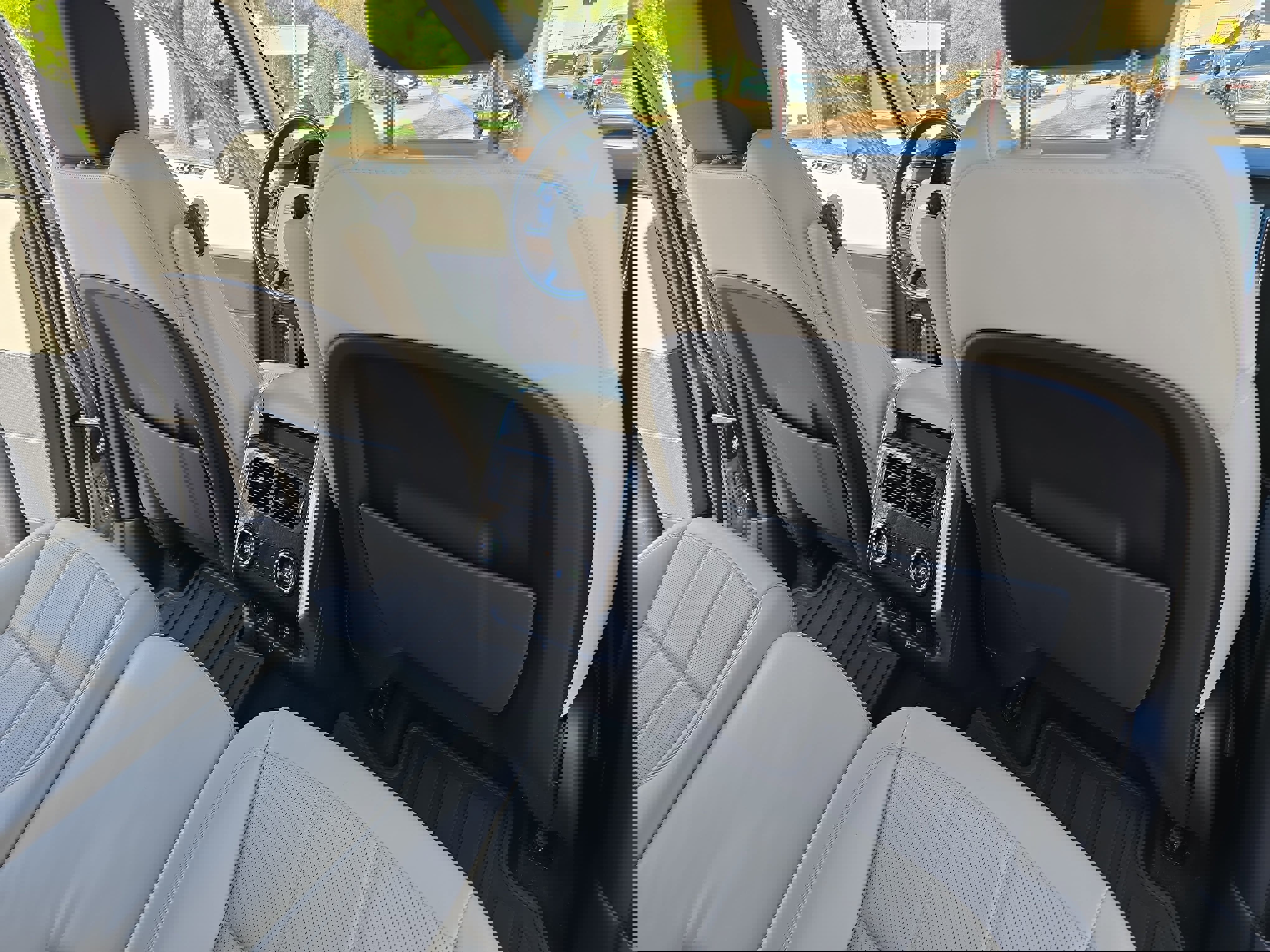 Used 2021 Land Rover Range Rover Sport HSE Silver Edition image 11