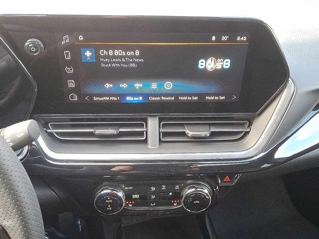 New 2026 Chevrolet Trax RS w/ Sunroof Package FWD image 10