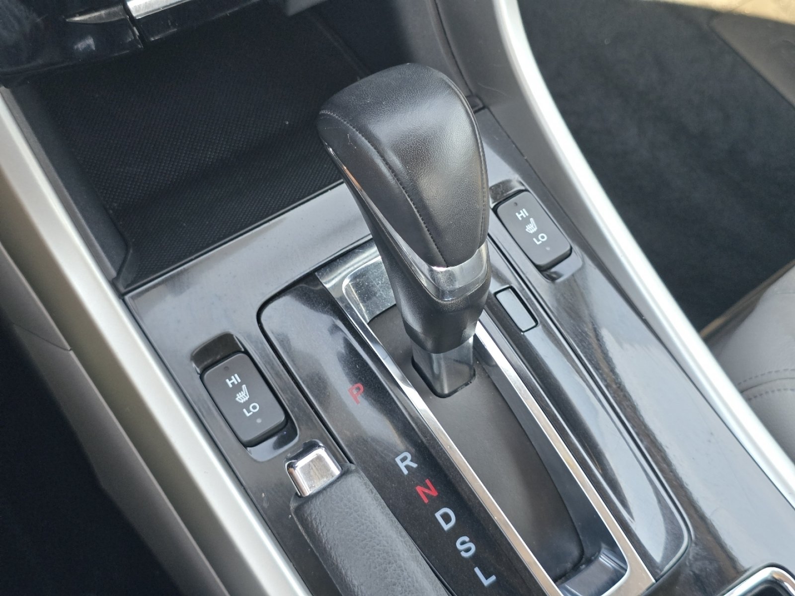 Used 2017 Honda Accord EX-L image 31