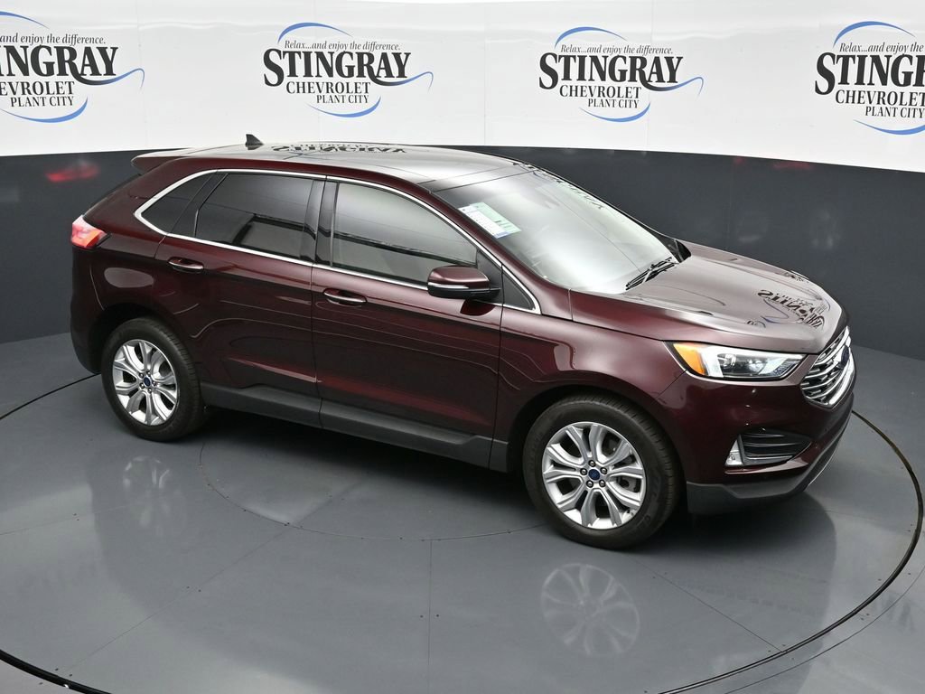 Used 2022 Ford Edge Titanium image 9