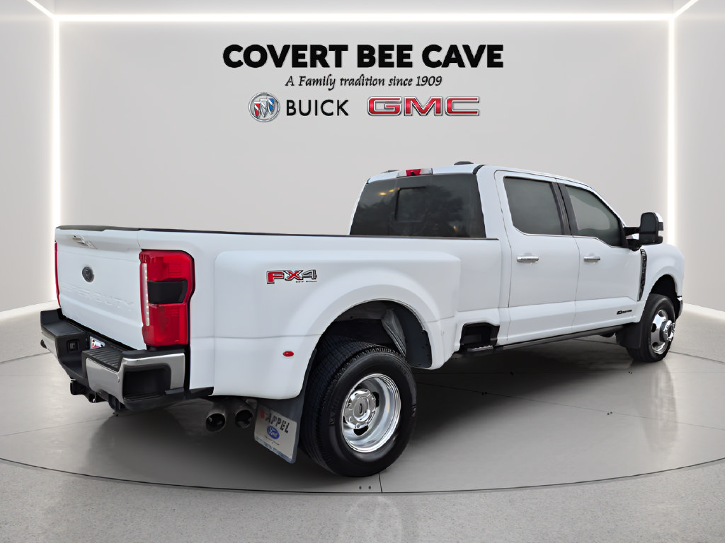 Used 2023 Ford F350 Lariat w/ Lariat Ultimate Package AWD/4WD image 11