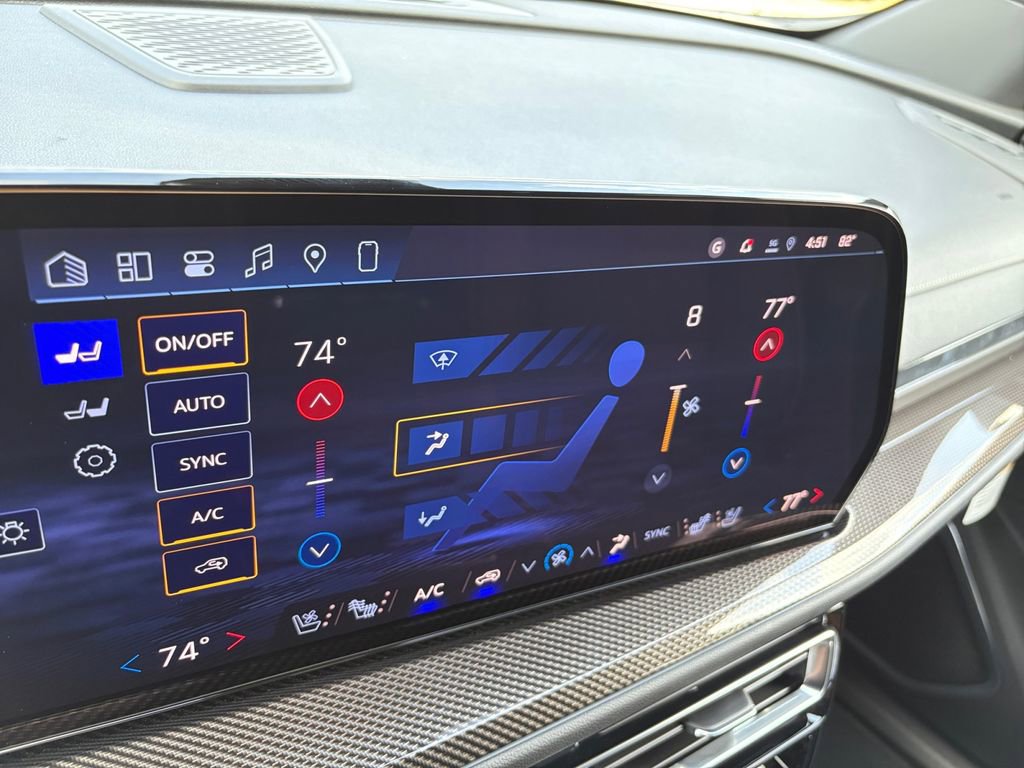 New 2026 Chevrolet Traverse High Country FWD image 32