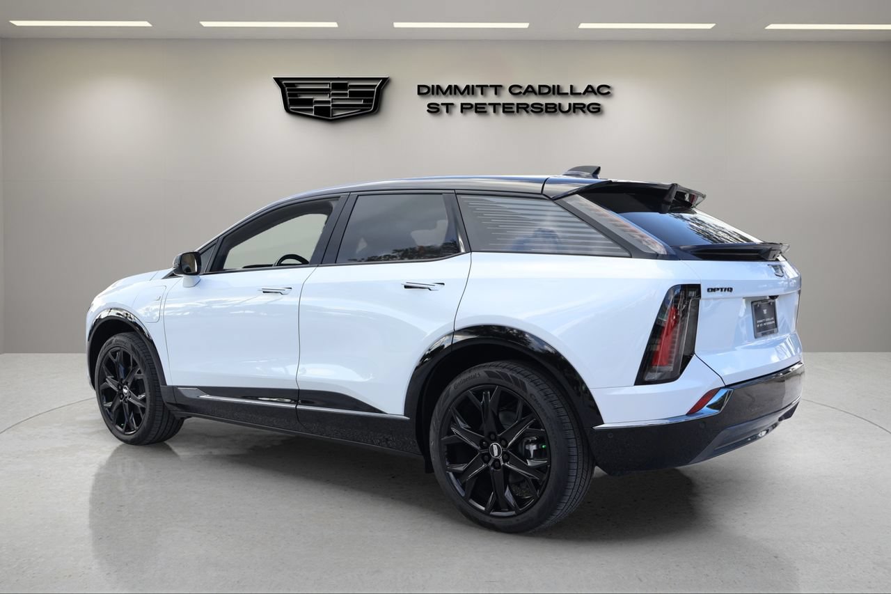 New 2027 Cadillac Optiq Sport w/ LPO, ONYX Package AWD/4WD image 3