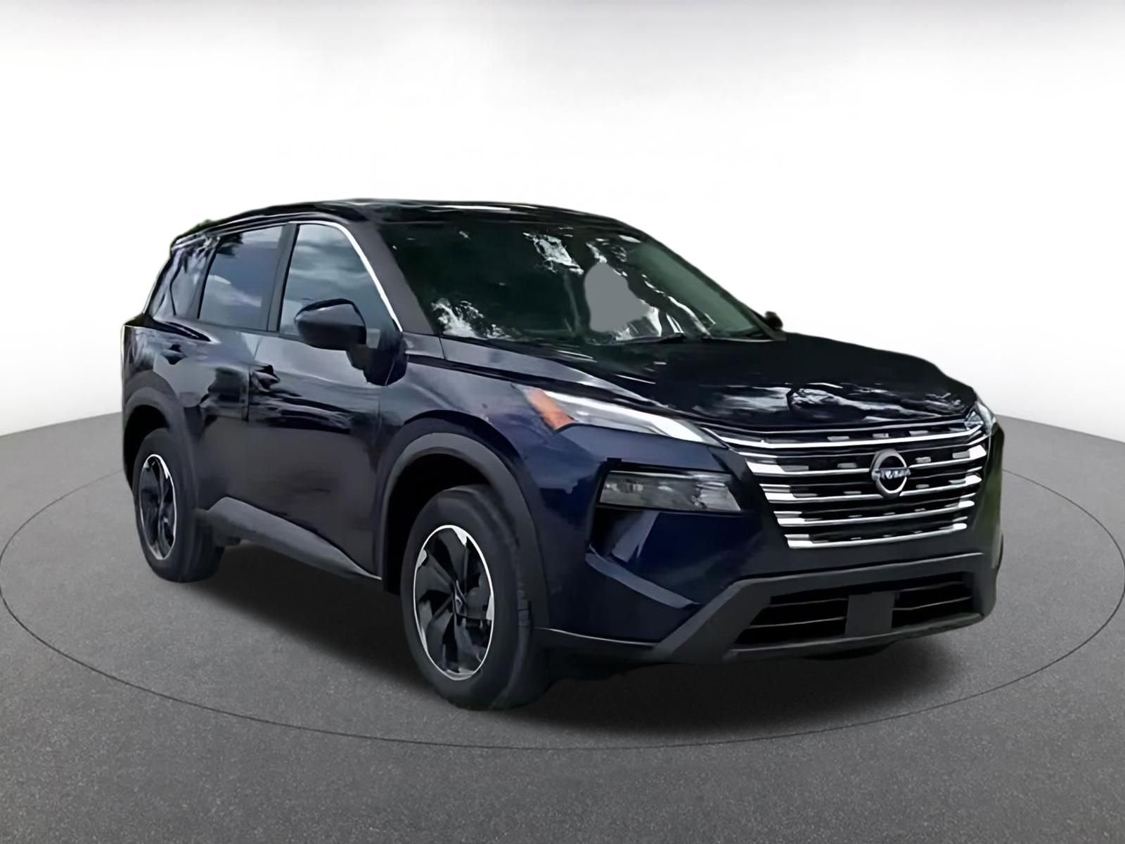 Used 2025 Nissan Rogue SV FWD image 2