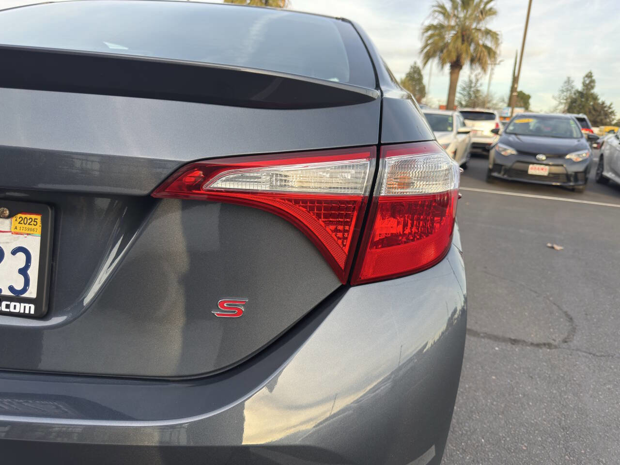 Used 2015 Toyota Corolla S FWD image 21
