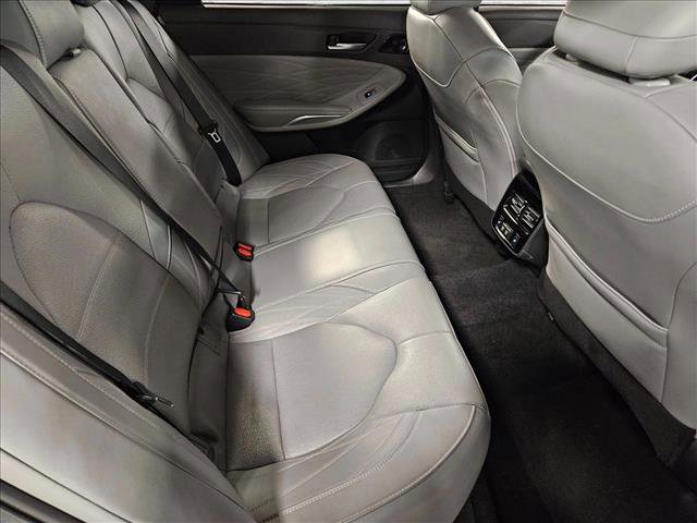 Used 2019 Toyota Avalon Limited image 20