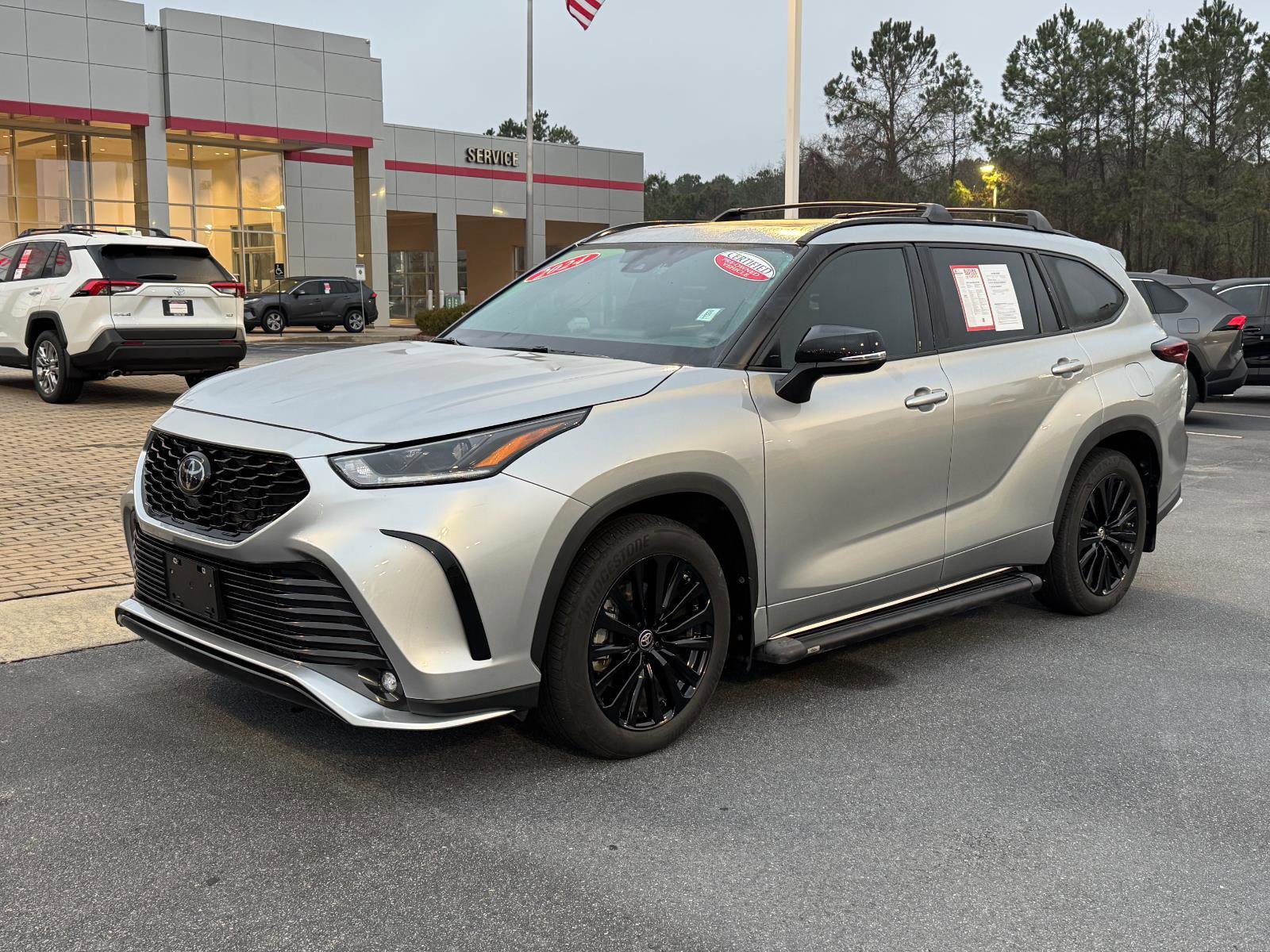 Certified 2024 Toyota Highlander XSE
