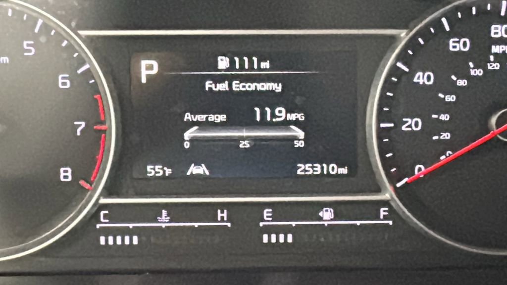 Used 2022 Kia Sorento S image 12