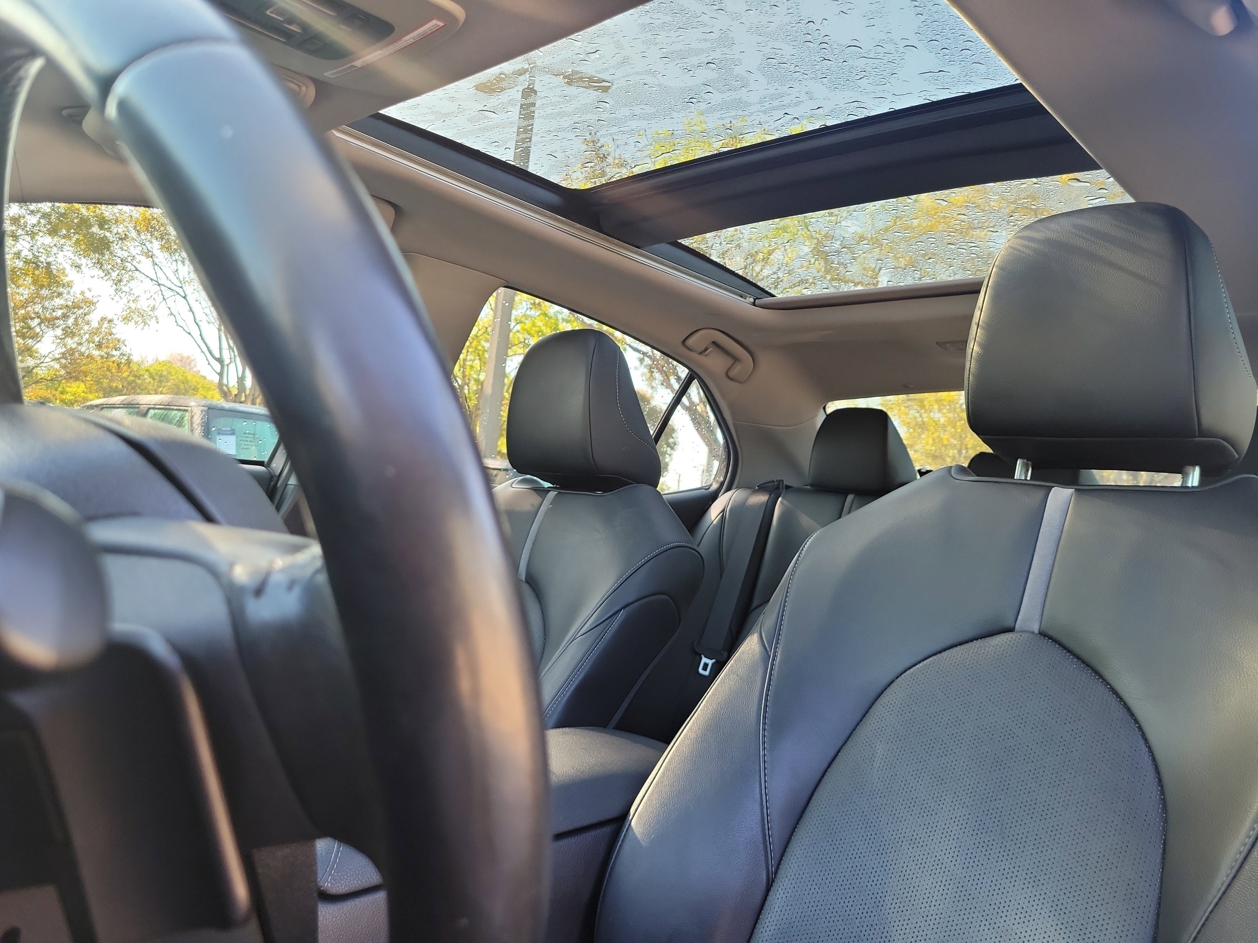 Used 2022 Toyota Camry XSE w/ Navigation Package FWD image 20