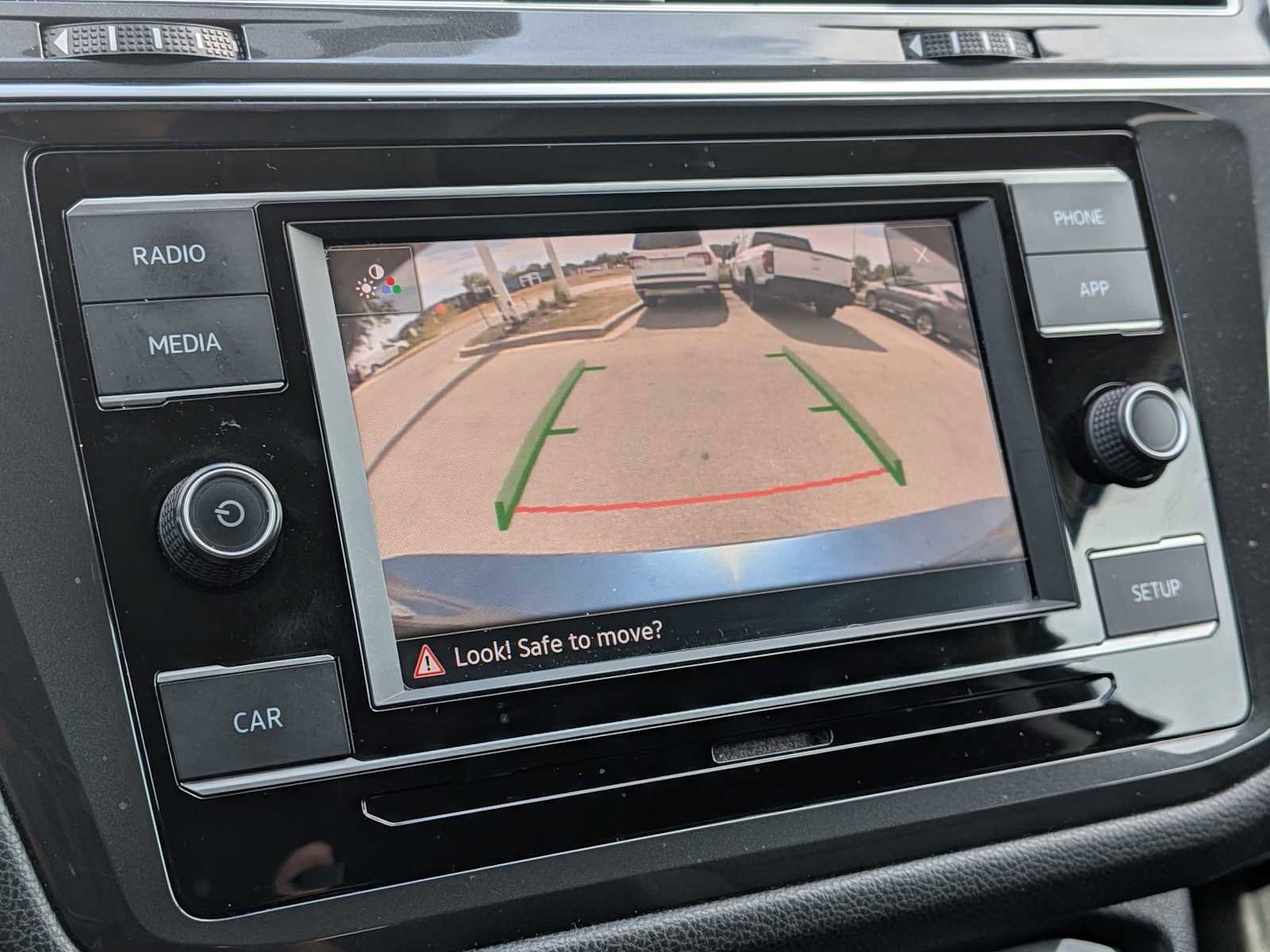 Used 2018 Volkswagen Tiguan S AWD/4WD image 26