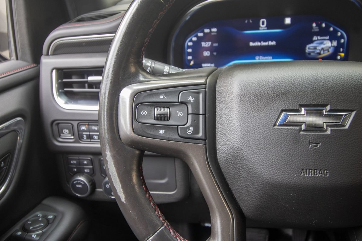 Used 2022 Chevrolet Suburban RST w/ Luxury Package AWD/4WD image 36