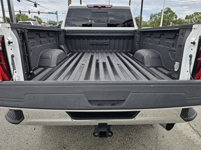 Used 2024 GMC Sierra 2500 SLT w/ SLT Premium Package image 5