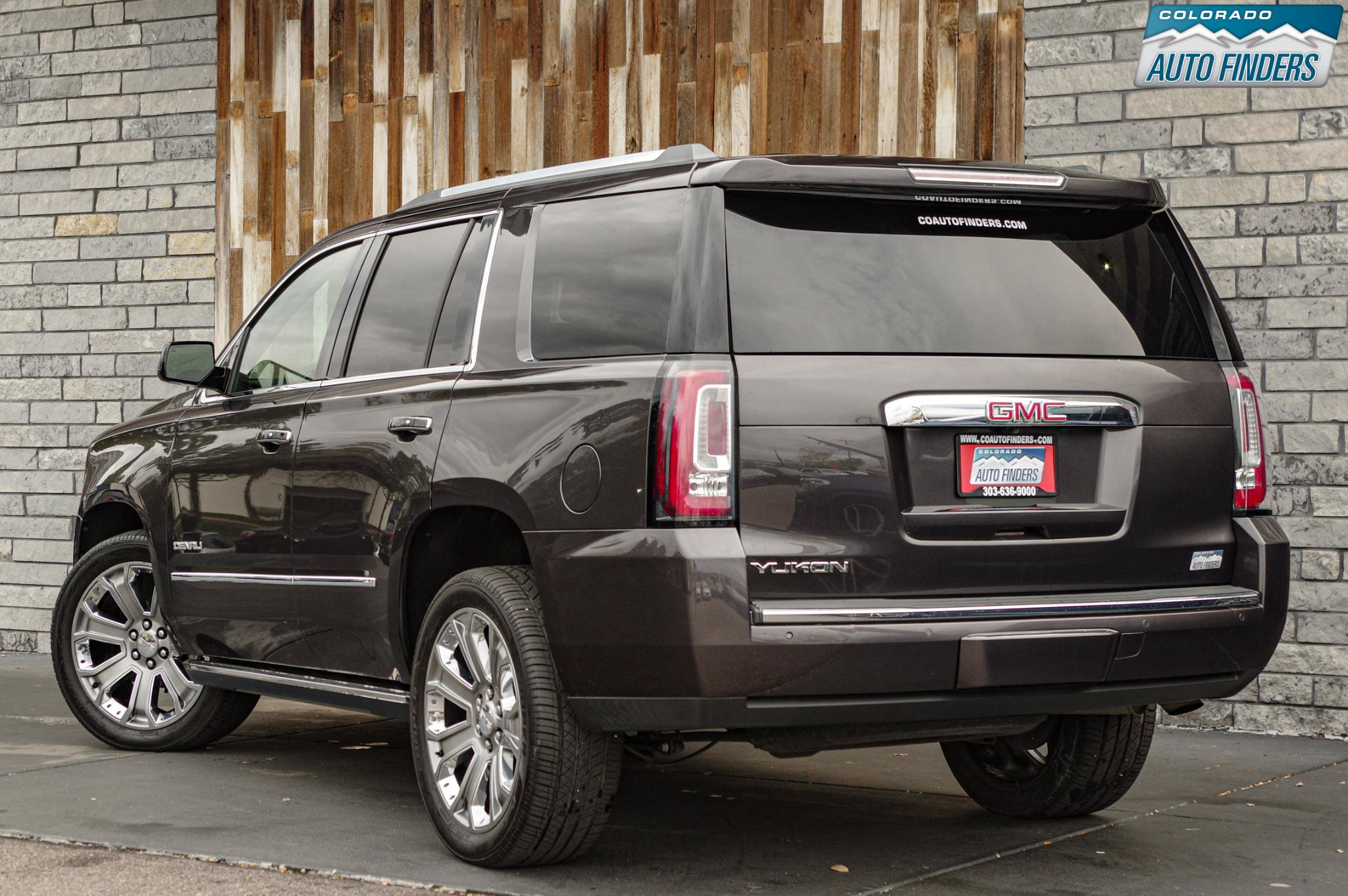 Used 2016 GMC Yukon Denali w/ Open Road Package AWD/4WD image 4