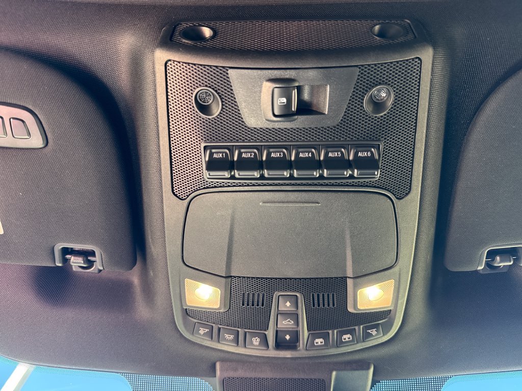 Used 2019 Ford F150 Raptor w/ Equipment Group 802A Luxury AWD/4WD image 18