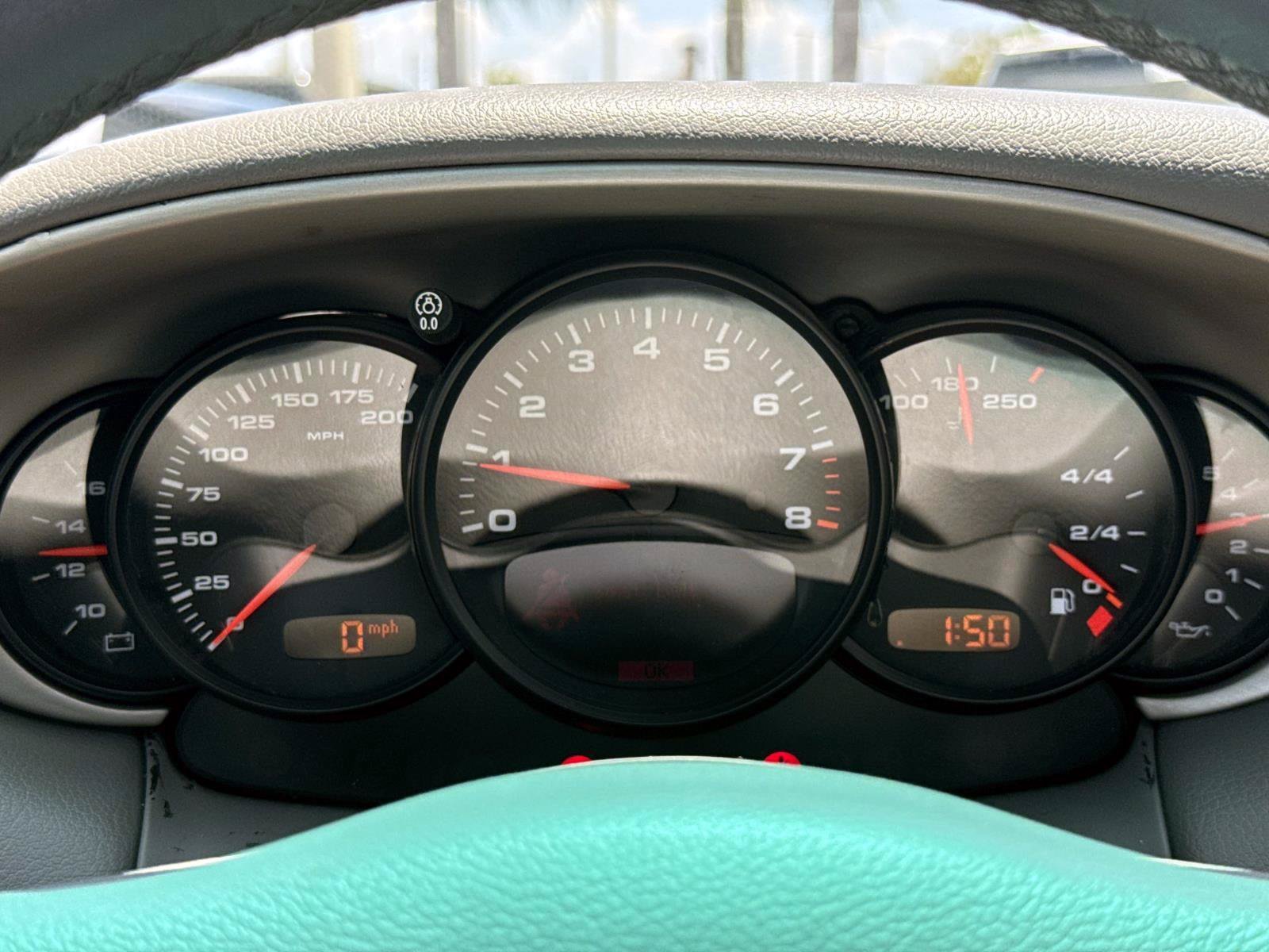 Used 2004 Porsche 911 Carrera RWD image 25