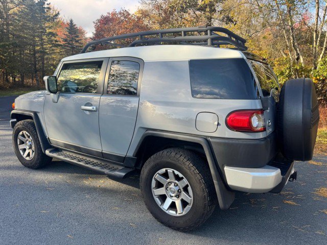 Used 2014 Toyota FJ Cruiser 4WD w/ Upgrade Package image 6