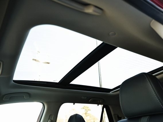 New 2025 Honda Pilot Touring image 25