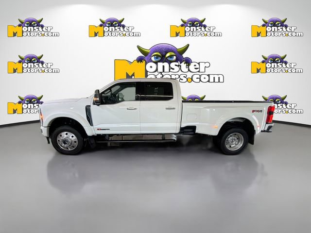 Used 2024 Ford F450 Platinum w/ FX4 Off-Road Package image 7