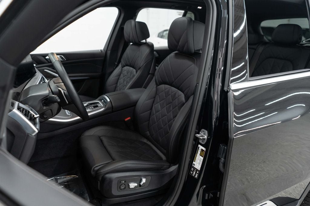 Used 2026 BMW X5 xDrive40i AWD/4WD image 7