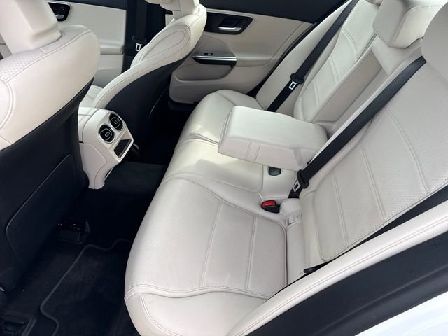 Used 2023 Mercedes-Benz C 300 4MATIC Sedan image 19