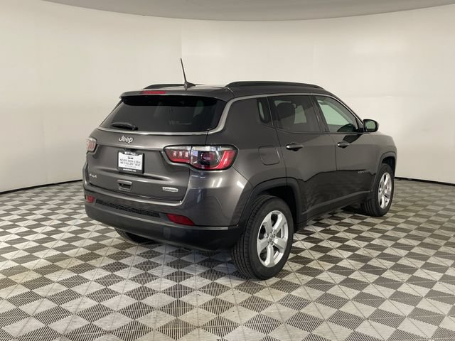 Used 2021 Jeep Compass Latitude w/ Sun and Sound Group AWD/4WD image 26