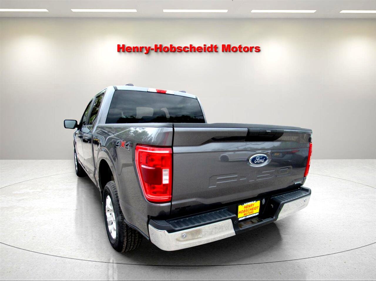 Used 2023 Ford F150 XLT image 11