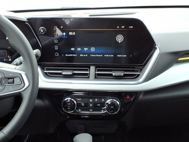New 2026 Chevrolet Trax LT w/ LT Convenience Package FWD image 13