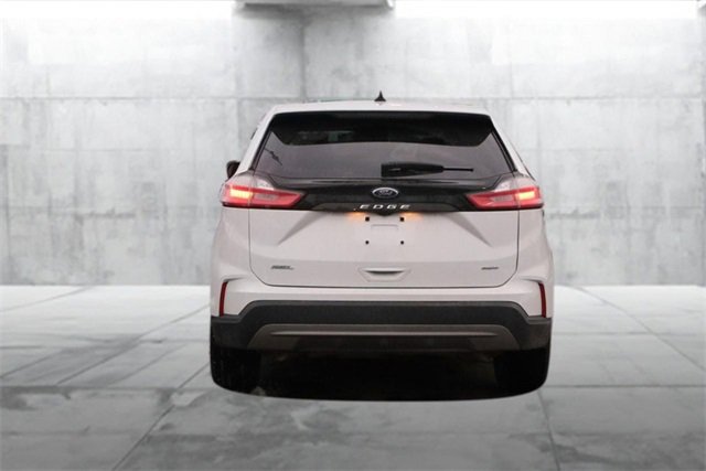 Certified 2024 Ford Edge SEL image 6