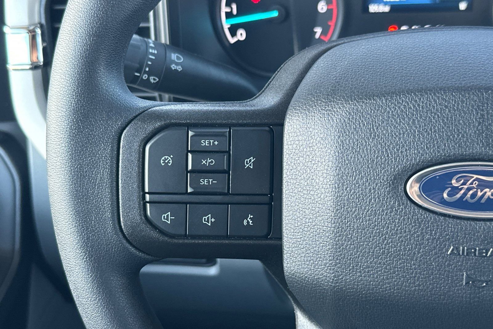 New 2026 Ford F250 XL w/ XL Chrome Package image 23