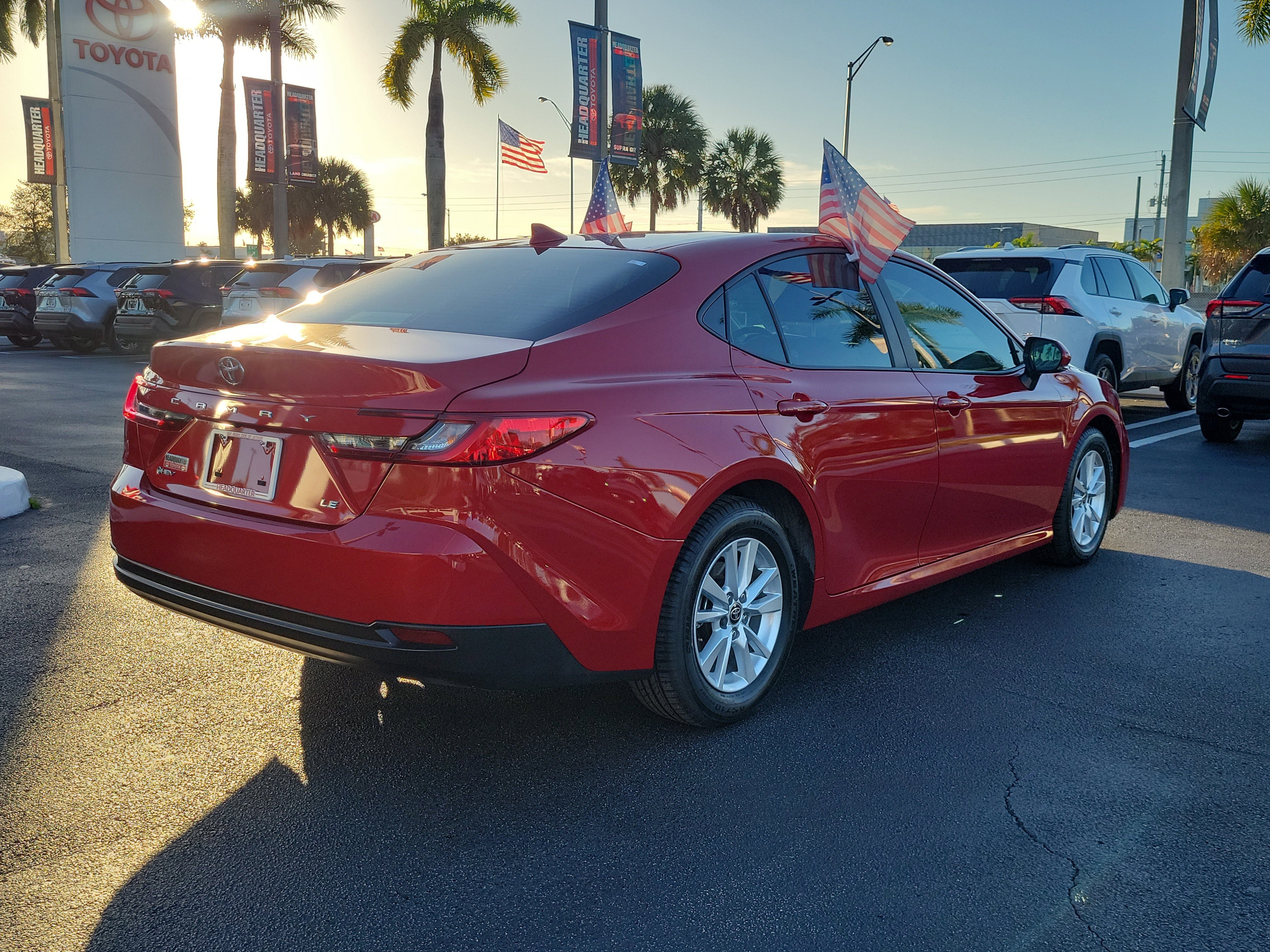 Used 2025 Toyota Camry LE image 12