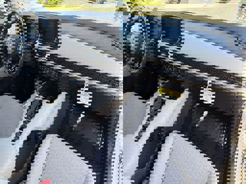 Used 2025 Honda HR-V LX image 40