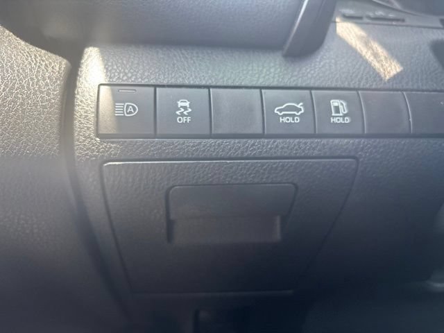 Used 2023 Toyota Camry SE w/ Audio Upgrade Package AWD/4WD image 13