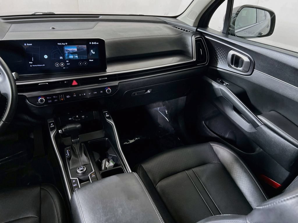 Used 2024 Kia Sorento S FWD image 20