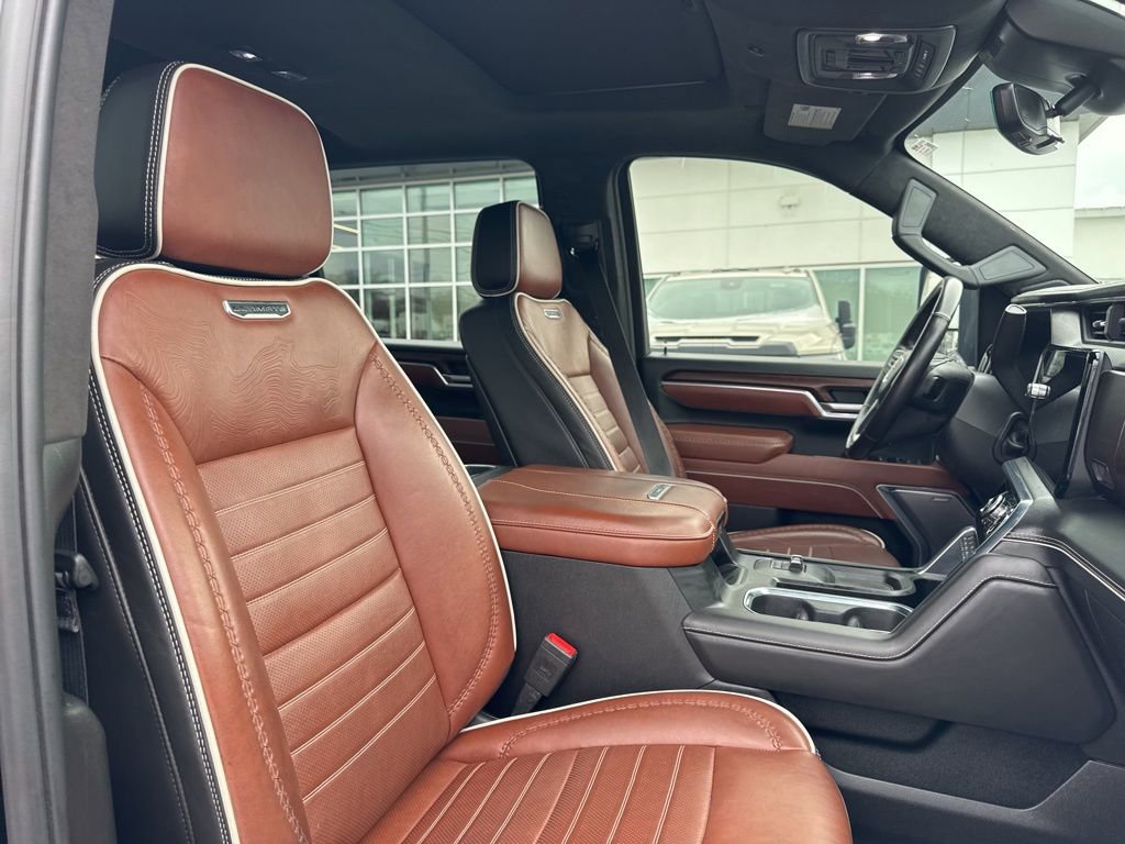 Used 2025 GMC Sierra 2500 Denali Ultimate image 21