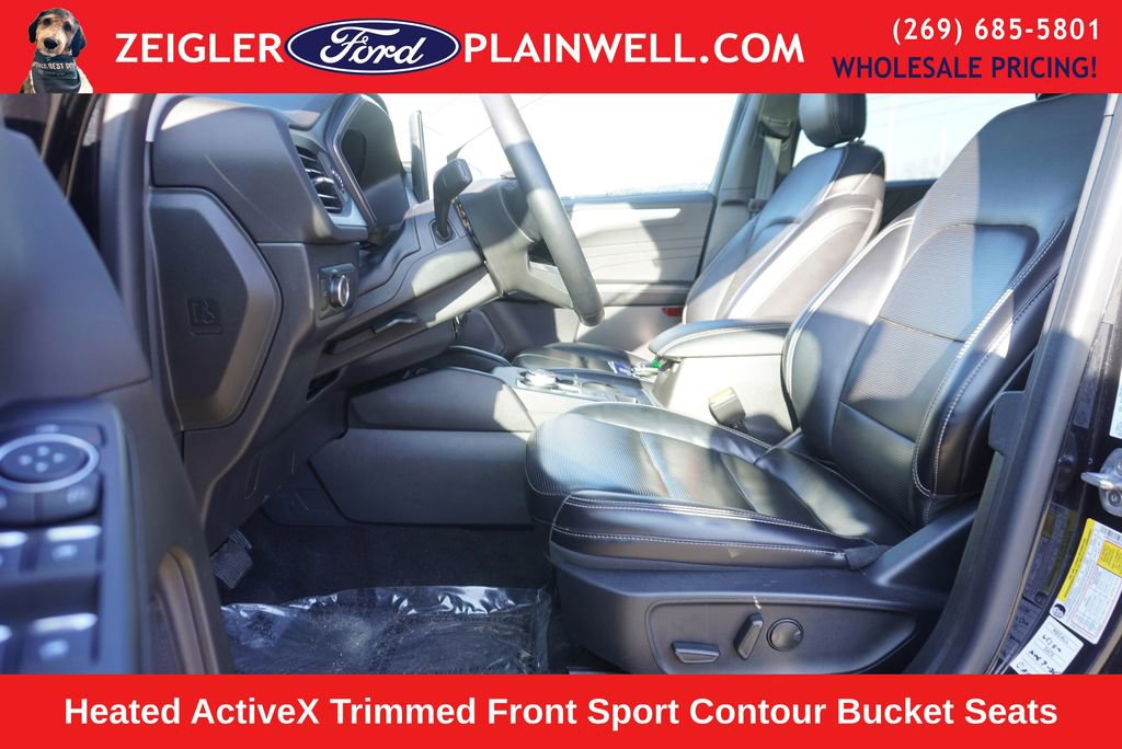 Used 2024 Ford Escape Platinum image 17