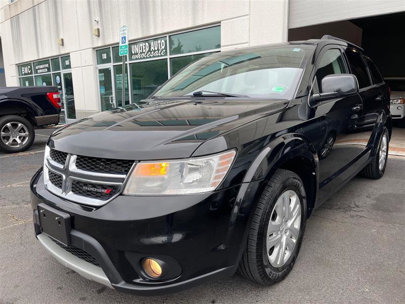 Used 2019 Dodge Journey SE w/ Connectivity Group