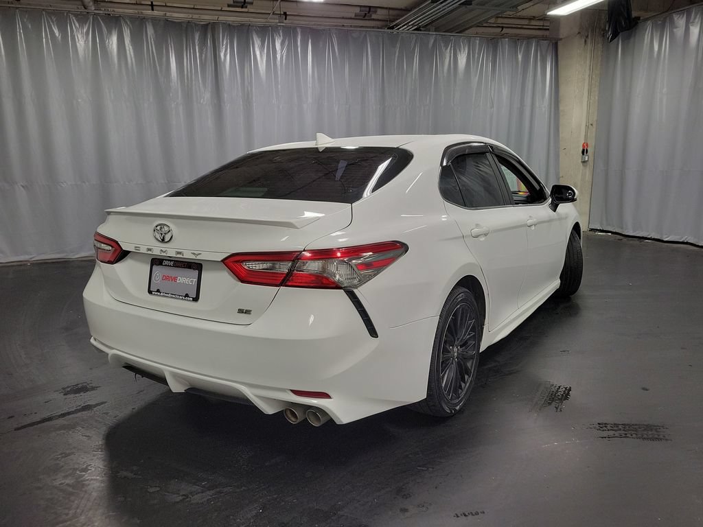 Used 2019 Toyota Camry SE FWD image 8