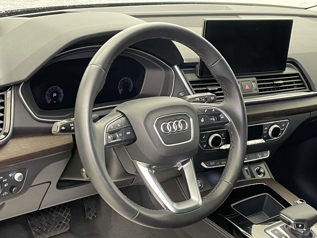 Used 2022 Audi Q5 2.0T Prestige image 4