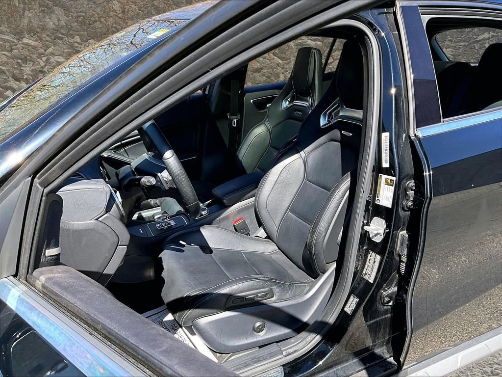 Used 2015 Mercedes-Benz GLA 45 AMG 4MATIC image 23