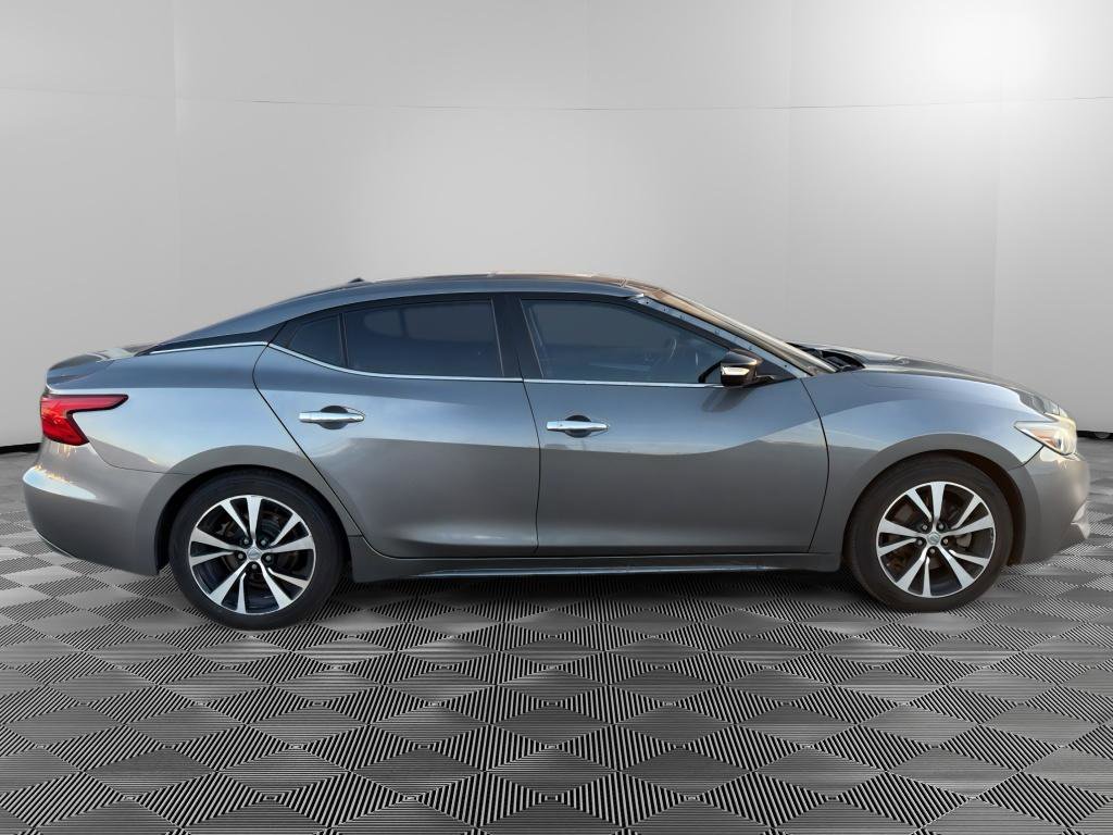 Used 2018 Nissan Maxima 3.5 SL image 2