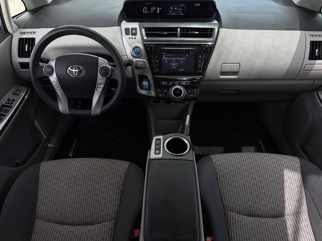 Used 2017 Toyota Prius V Three FWD image 12