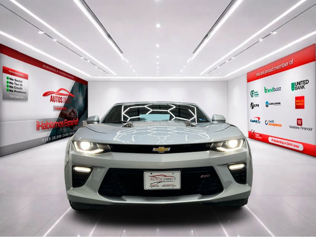 Used 2016 Chevrolet Camaro SS image 3