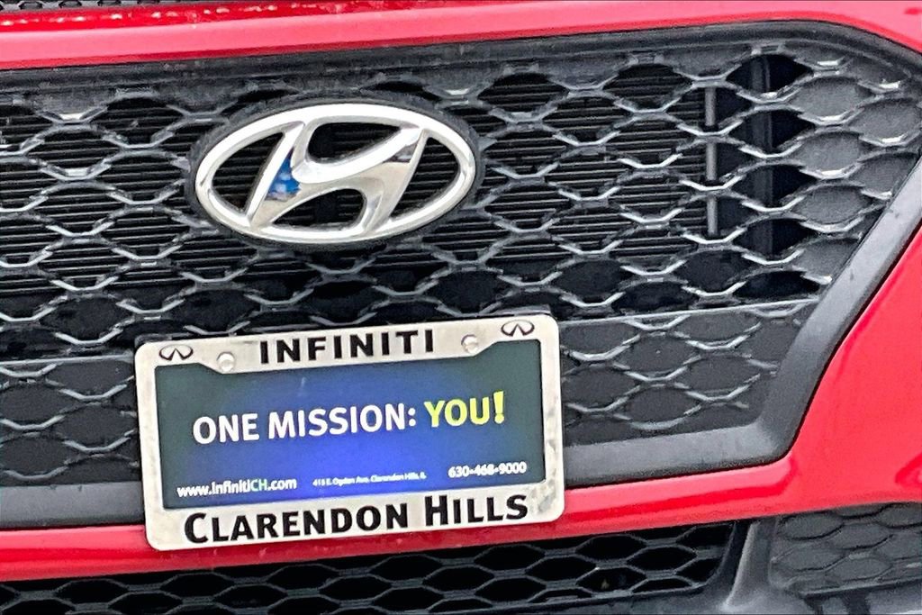 Used 2020 Hyundai Kona SEL w/ Cargo Package image 11