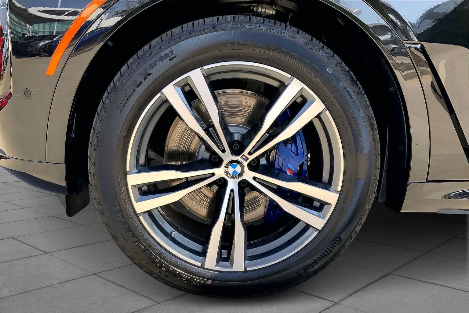 New 2026 BMW X7 M60i AWD/4WD image 12