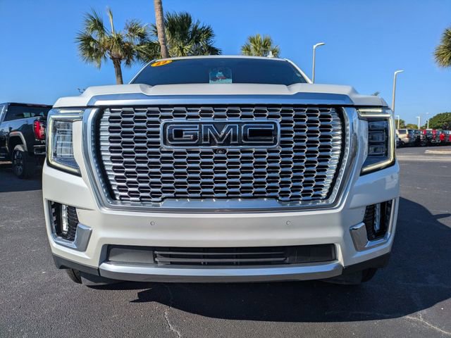 Used 2022 GMC Yukon XL Denali AWD/4WD image 8