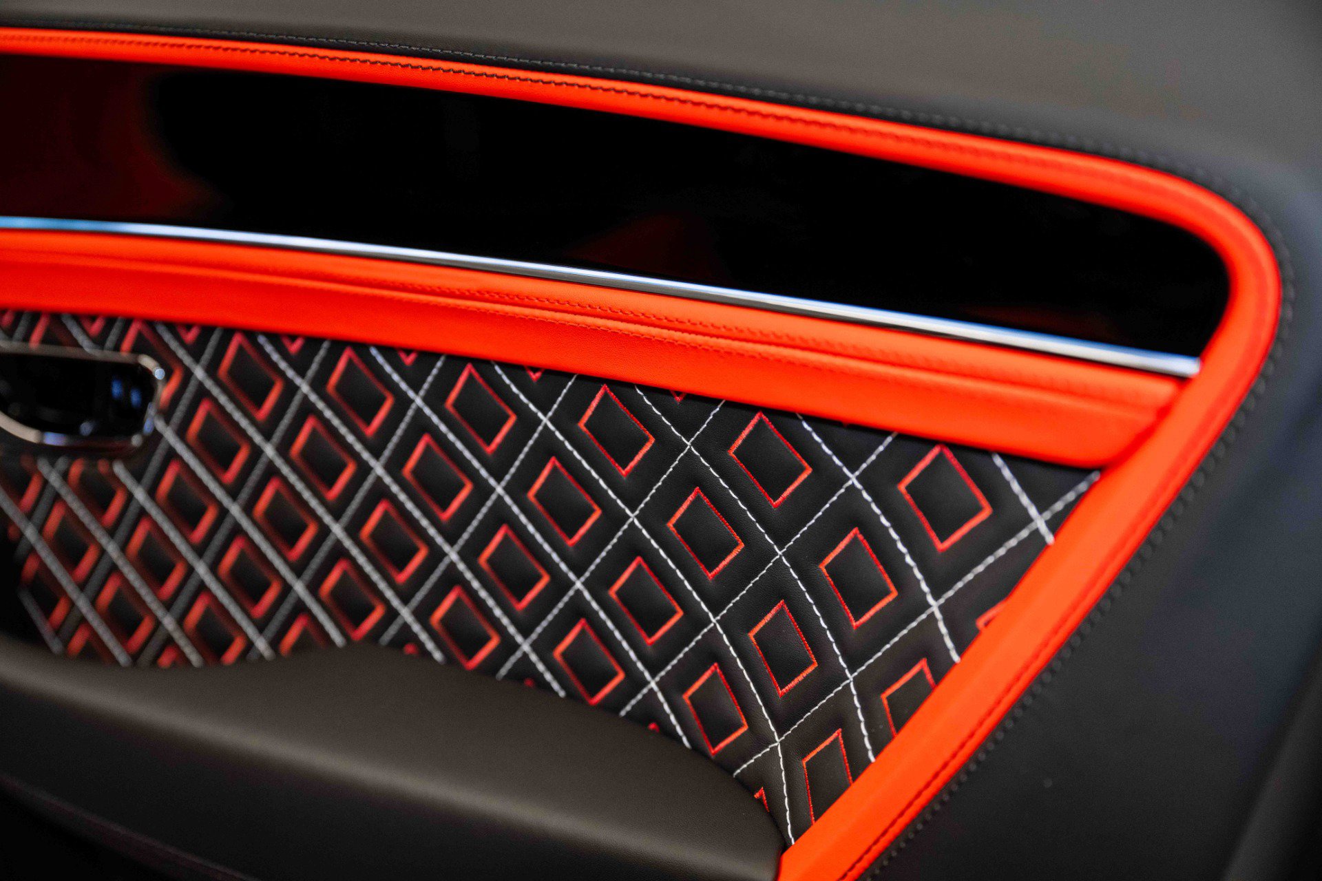 New 2024 Bentley Continental GT V8 image 41