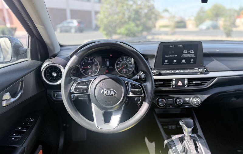 Used 2021 Kia Forte LXS image 16