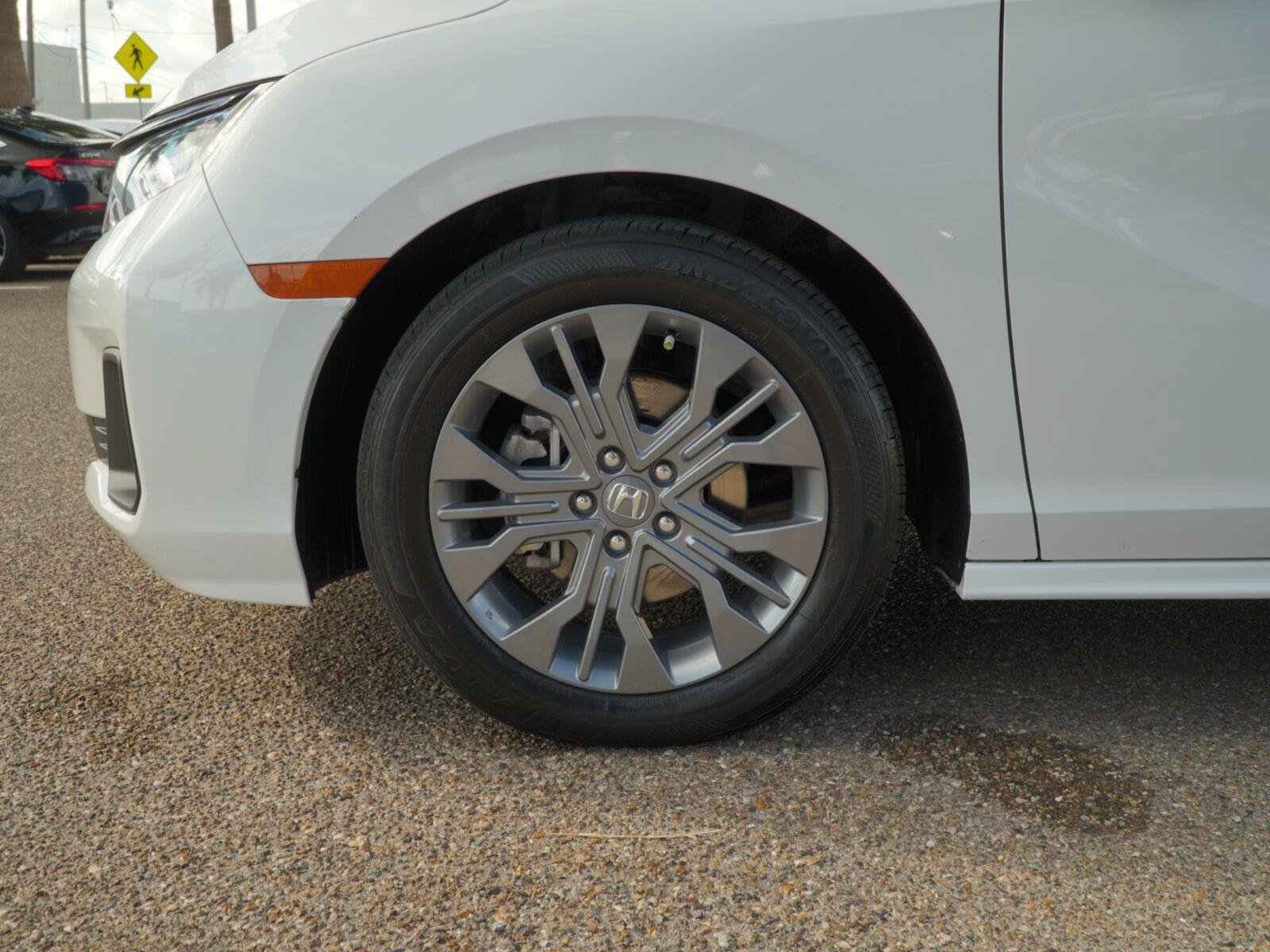 Certified 2025 Honda Odyssey Touring image 16