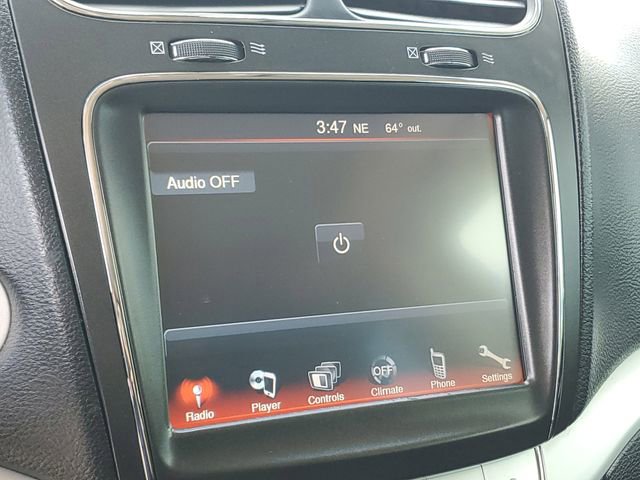 Used 2019 Dodge Journey SE FWD image 16