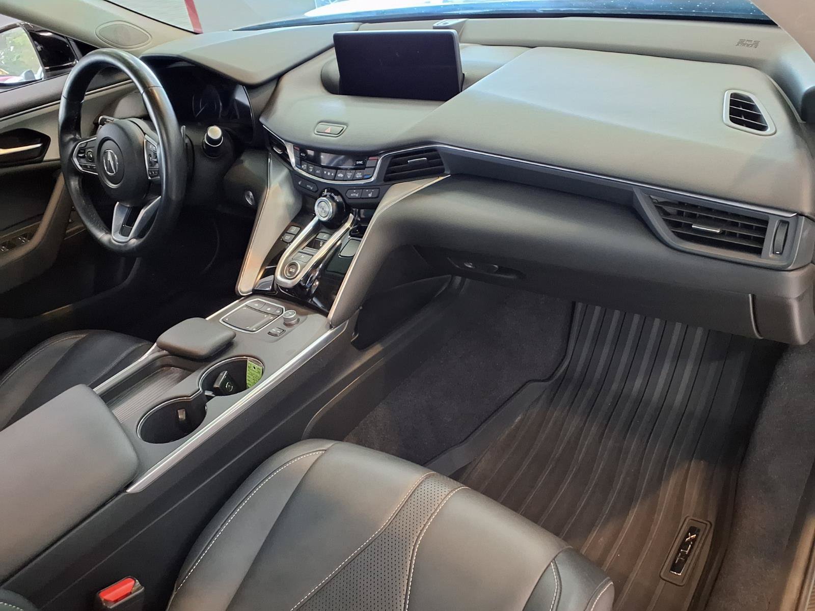 Used 2022 Acura TLX w/ Technology Package FWD image 9